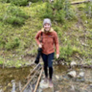 Meet your Posher, Julia